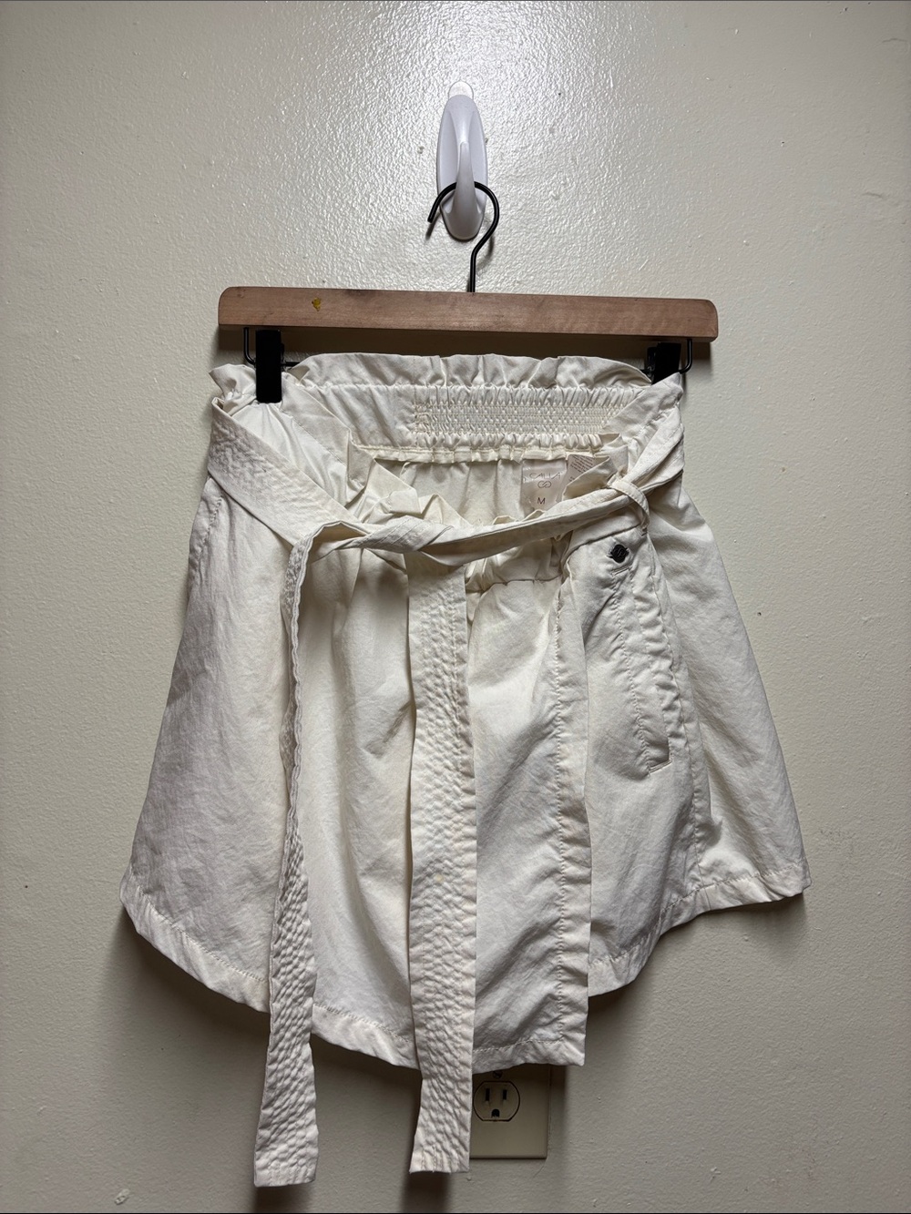 CALIA by Carrie Underwood white trapanto skort belted high waist m - Picture 2 of 5